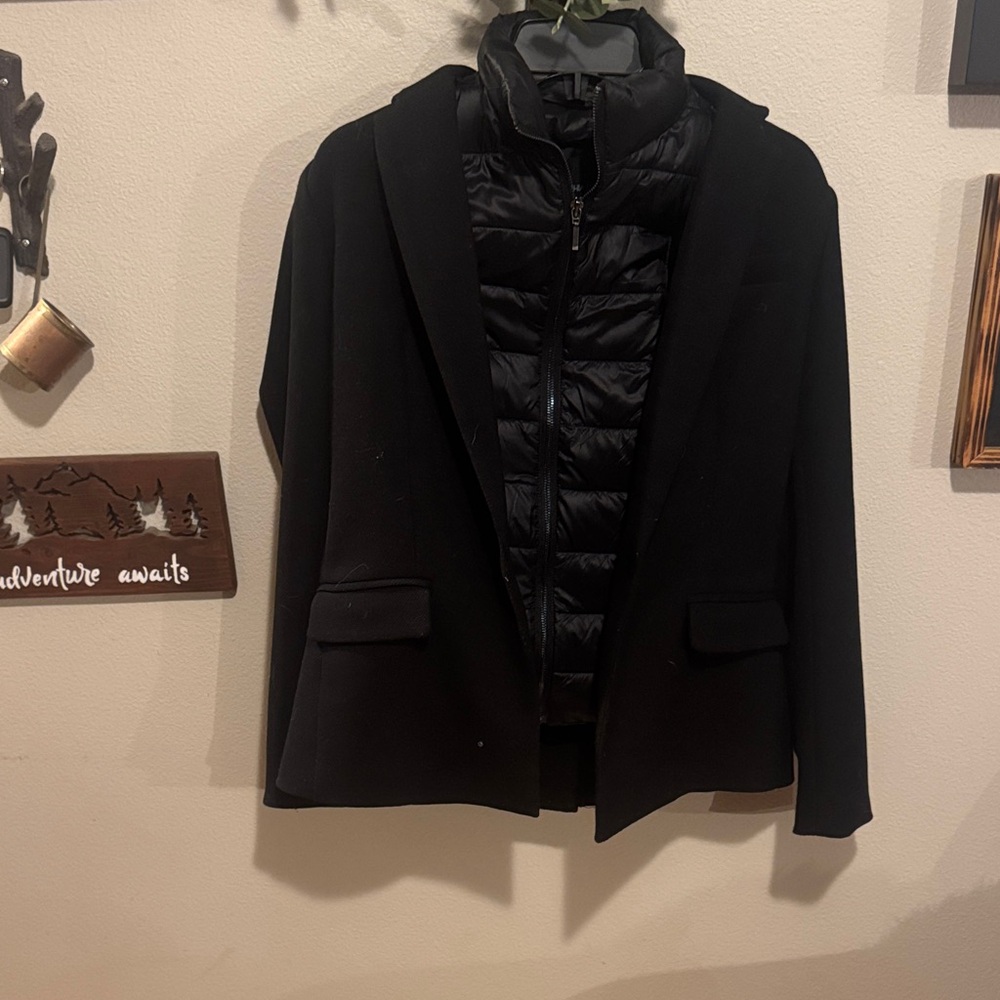 Women’s black cynthiarowley jacket size small